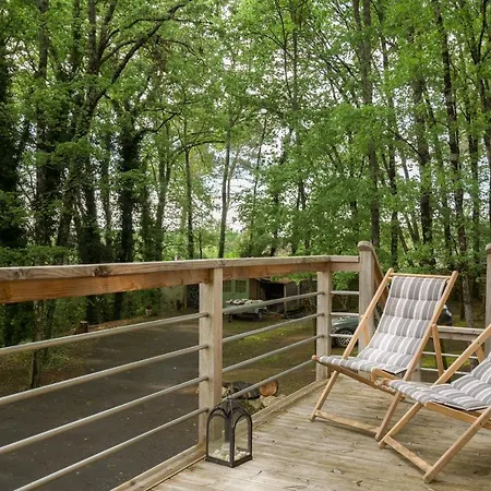 Studio cosy perché dans les arbres au coeur du Périgord proche Sarlat Castels Extérieur photo