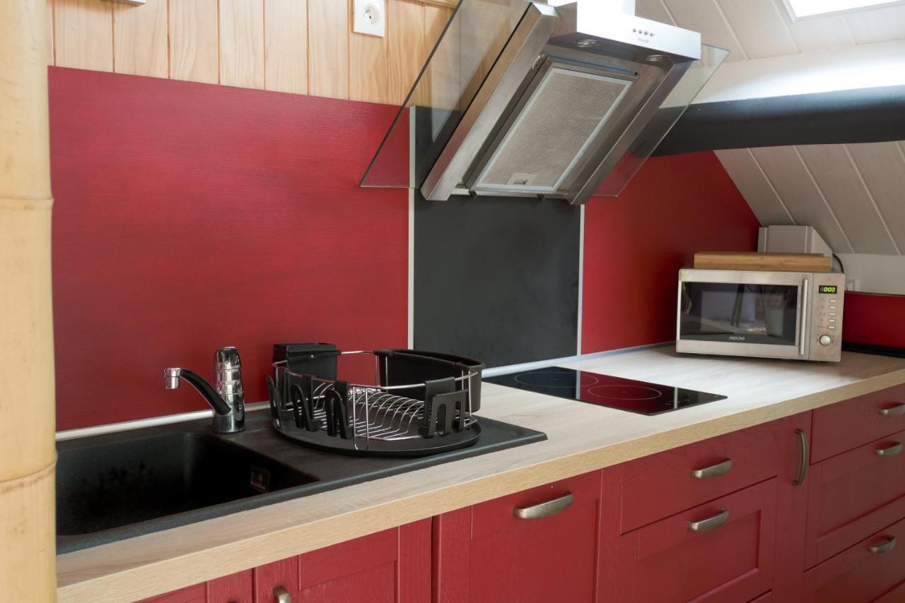 Cosy Perche Dans Les Arbres Au Coeur Du Perigord Proche Sarlat Holiday home Castels